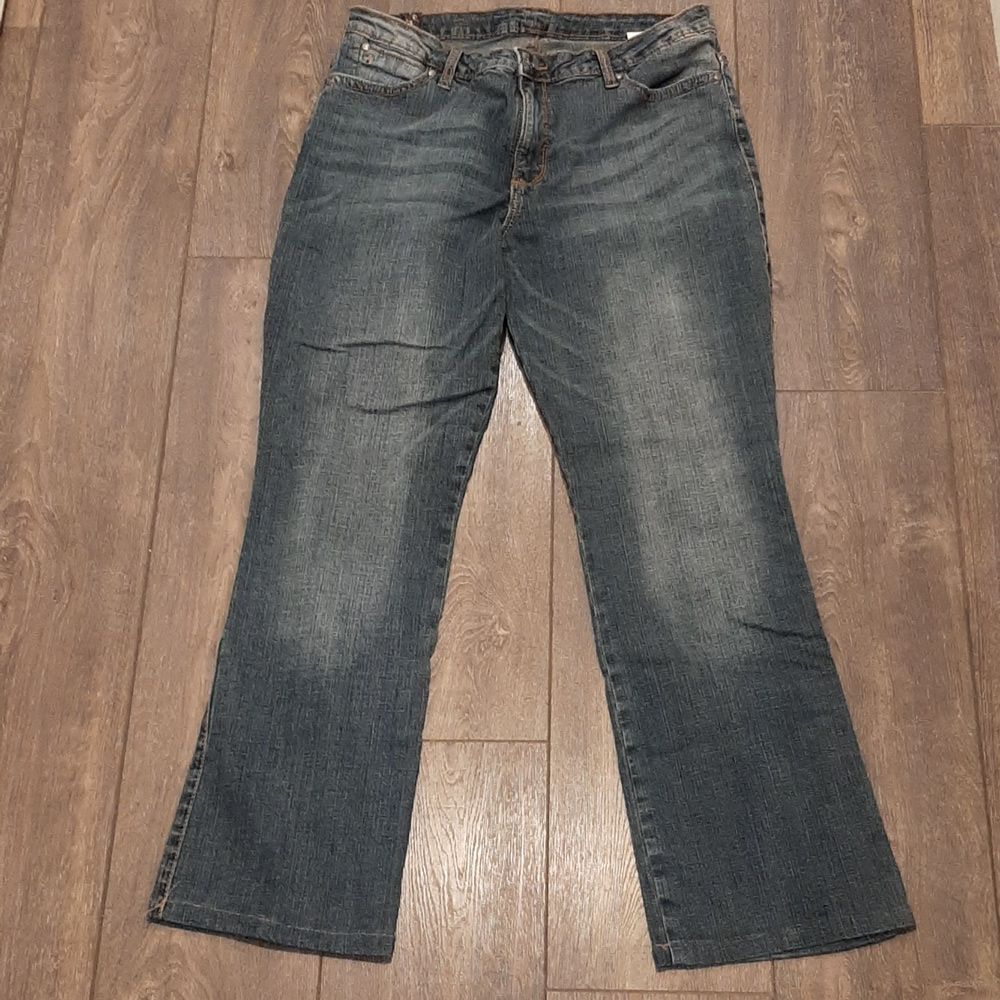 Aura Womens Jeans